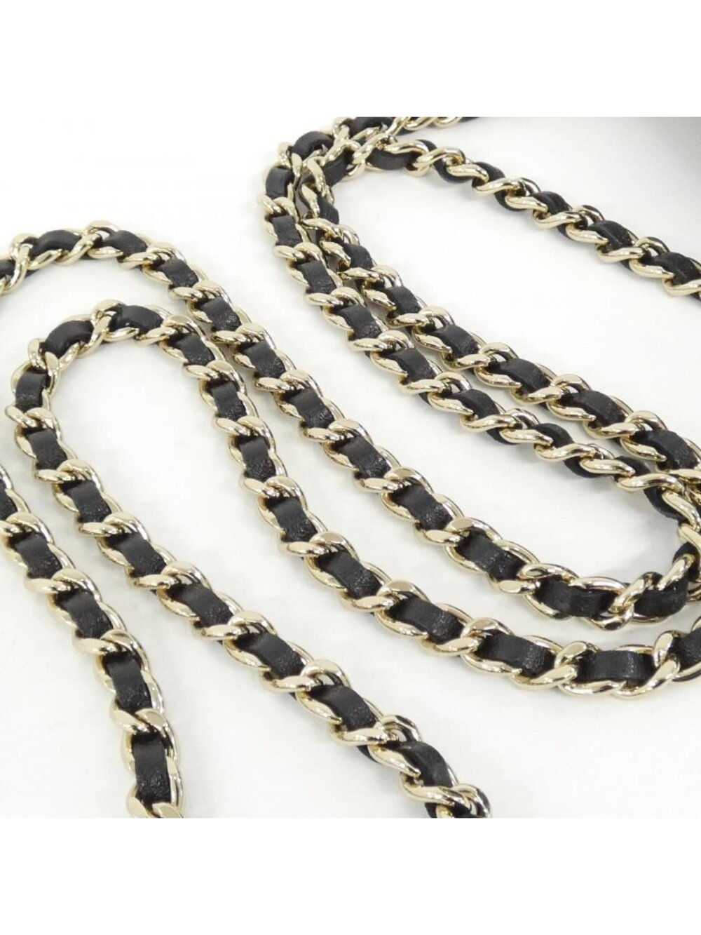 Chanel Chain Clutch Black - Picture 4 of 7
